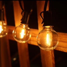 Cargar imagen en el visor de la galería, Guirnalda LED prolongable con cable negro estanco para exteriores