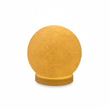 Cargar imagen en el visor de la galería, Lámpara portátil de mesa luna impresa en 3D color blanco 15cm