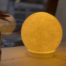Cargar imagen en el visor de la galería, Portátil Luna Blanca | 15 CM