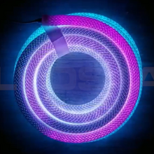 Cargar imagen en el visor de la galería, Manguera neon led RGB Smart con conexión USB encendida y enrollada