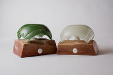 Cargar imagen en el visor de la galería, Luminaria Artesanal Hongo - Fabricada en Uruguay | Ecofriendly
