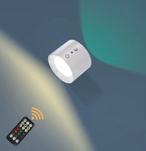 Cargar imagen en el visor de la galería, Aplique LED Recargable Bidireccional de Pared – Móvil y Sin Cableado
